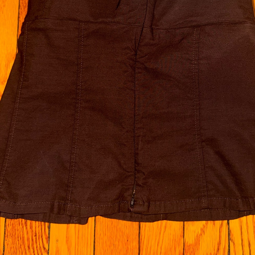 Trapunto Peekaboo Top - Picture 4 of 5